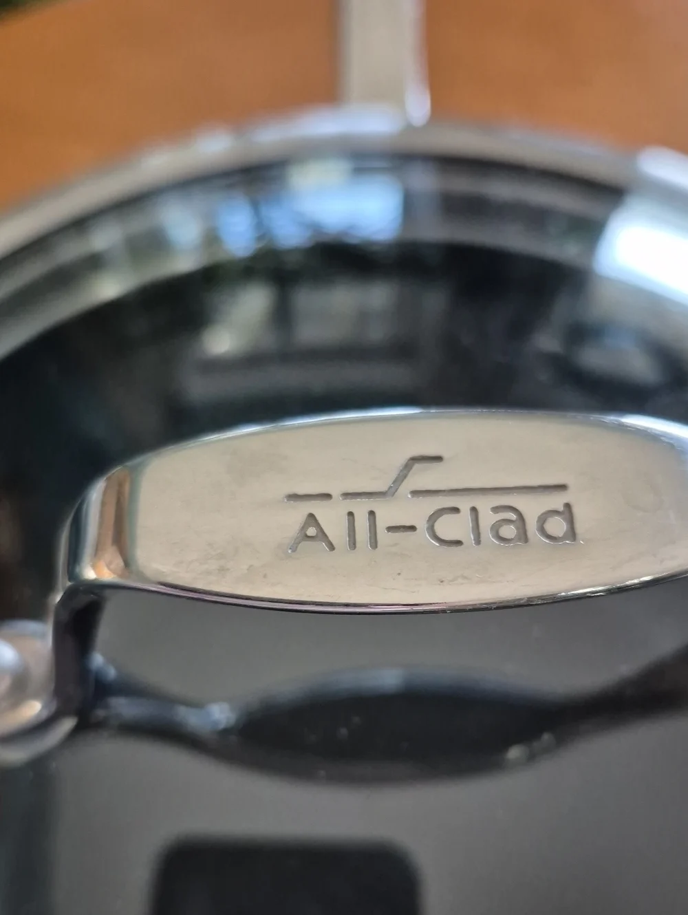 All-Clad Hard Anodized Non Stick 3qt Saute Pan with Glass Lid